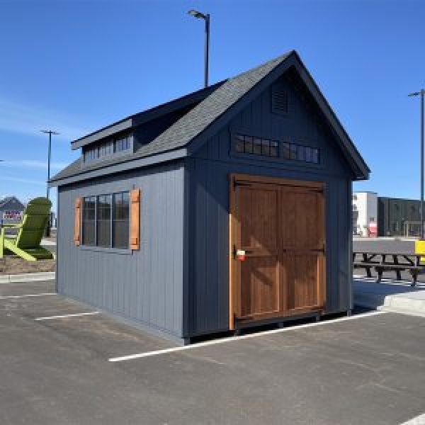 Manor with mini dormer gray