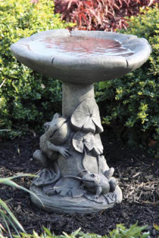 MAS Frog and Lillies Birdbath