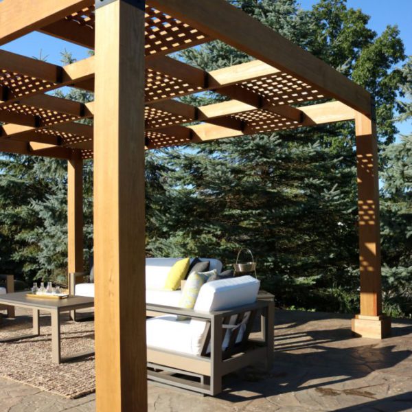 Vineyard Pergola half lattice